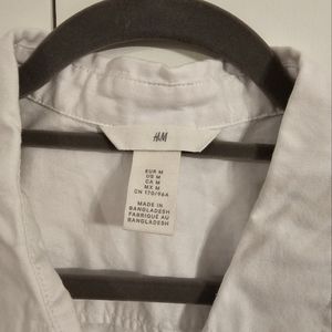 Medium, white button up shirt
